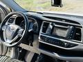 Toyota Highlander 2017 года за 11 500 000 тг. в Атырау – фото 9