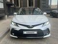 Toyota Camry 2022 года за 18 000 000 тг. в Уральск