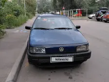 Volkswagen Passat, 1988