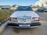 Mercedes-Benz E 230 1991 года за 1 100 000 тг. в Алматы – фото 3