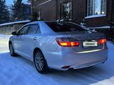 Toyota Camry 2017 годаүшін12 800 000 тг. в Петропавловск – фото 2