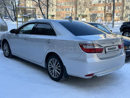 Toyota Camry 2017 годаүшін12 400 000 тг. в Петропавловск – фото 8