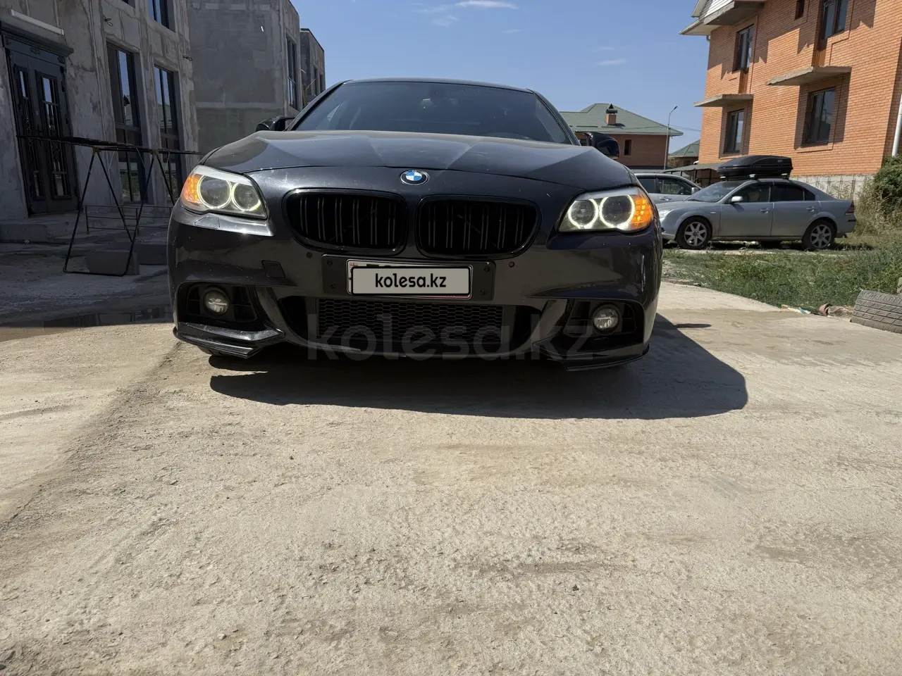 BMW 5 Series, 2011
