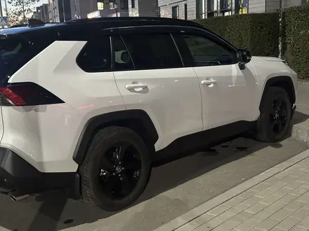 Toyota RAV4 2021 года за 15 700 000 тг. в Астана – фото 4