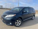 Toyota Sienna 2012 годаfor13 000 000 тг. в Атырау – фото 3