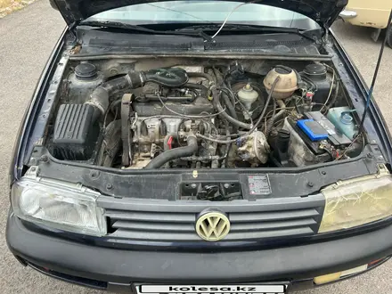 Volkswagen Vento 1992 года за 900 000 тг. в Шымкент – фото 9