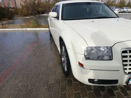 Chrysler 300C 2006 года за 6 000 000 тг. в Актау – фото 2