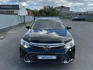 Toyota Camry, 2015