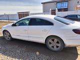 Volkswagen Passat CC 2011 года за 2 800 000 тг. в Актобе – фото 3