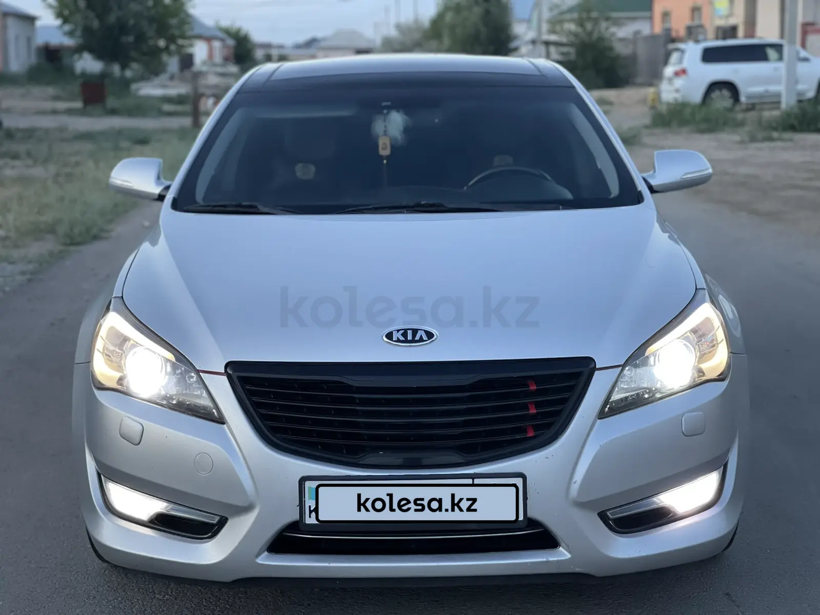 Kia Cadenza, 2013