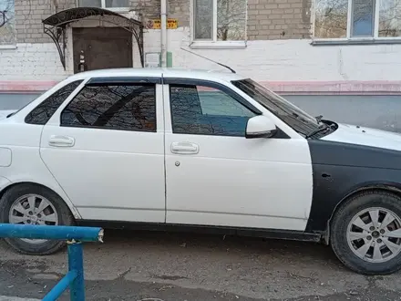 ВАЗ (Lada) Priora 2170 2013 года за 1 200 000 тг. в Семей – фото 2