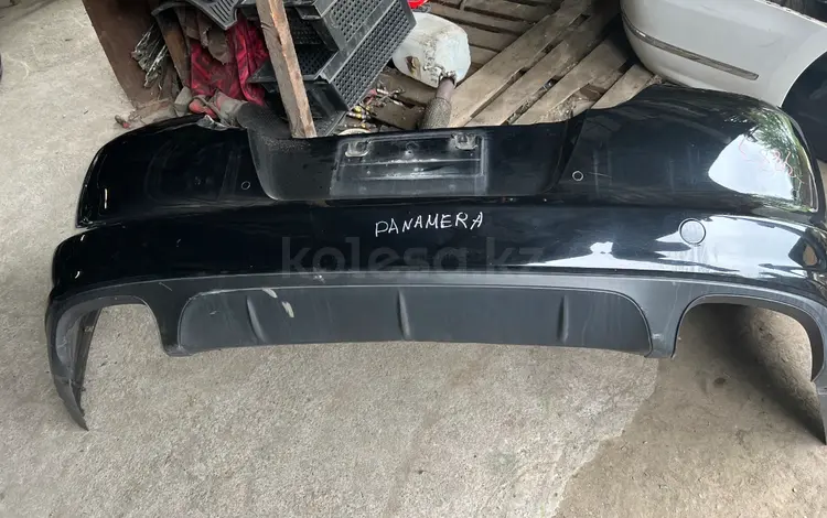 Бампер задний за 2 000 тг. в Алматы
