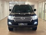 Toyota Land Cruiser 2016 годаүшін28 990 000 тг. в Астана