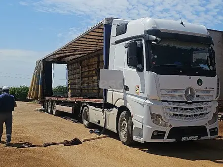 Mercedes-Benz  Actros 2016 года за 22 000 000 тг. в Тараз