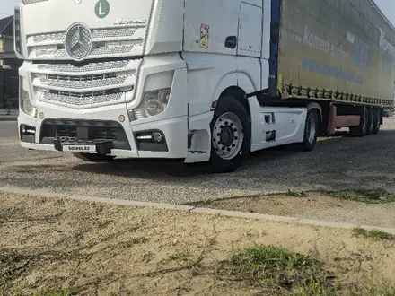 Mercedes-Benz  Actros 2016 года за 22 000 000 тг. в Тараз – фото 6