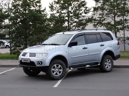 Mitsubishi Pajero Sport 2012 года за 7 300 000 тг. в Астана