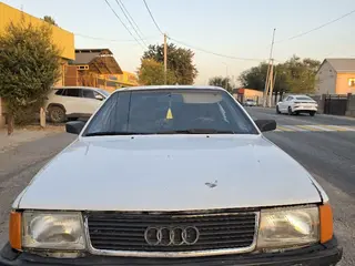 Audi 100, 1989