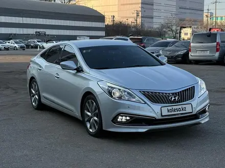 Hyundai Grandeur 2015 года за 6 000 000 тг. в Шымкент – фото 7