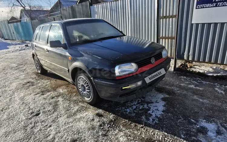 Volkswagen Golf 1995 годаfor1 600 000 тг. в Уральск