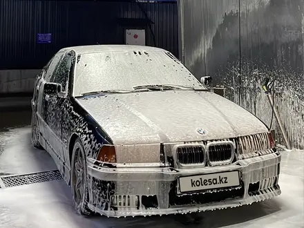 BMW 325 1992 года за 2 600 000 тг. в Алматы – фото 6