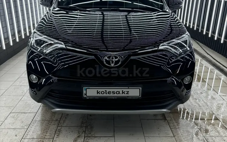 Toyota RAV4 2019 годаүшін11 800 000 тг. в Астана