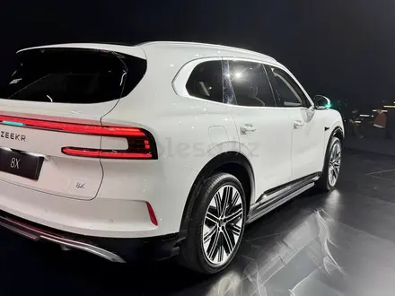 Zeekr 8x Ultra+ 2026 года за 45 990 000 тг. в Алматы – фото 4