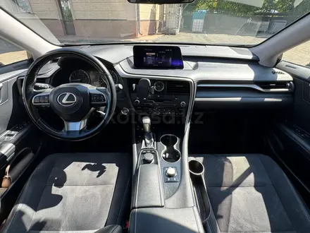 Lexus RX 200t 2017 года за 18 500 000 тг. в Астана – фото 5