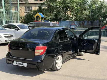ВАЗ (Lada) Granta 2190 2013 года за 4 000 000 тг. в Алматы – фото 2