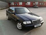 Mercedes-Benz C 220 1999 года за 2 700 000 тг. в Семей