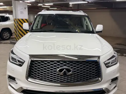 Infiniti QX80 2022 года за 33 500 000 тг. в Астана – фото 2