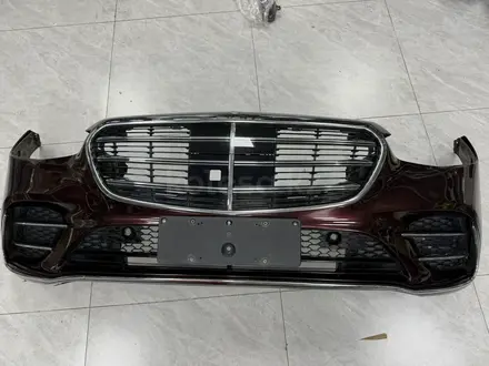 Mercedes-Benz S-Class W223 — Передний бампер в сборе с решёткой радиатора за 9 909 тг. в Алматы