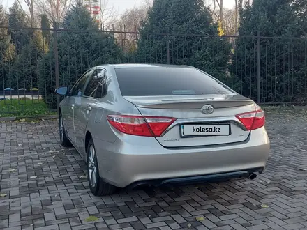 Toyota Camry 2017 года за 9 200 000 тг. в Алматы – фото 6