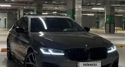 BMW 530 2021 года за 28 000 000 тг. в Астана – фото 2