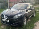 Nissan Qashqai 2011 годаүшін3 200 000 тг. в Уральск