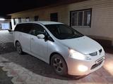 Mitsubishi Grandis 2003 годаүшін3 800 000 тг. в Семей