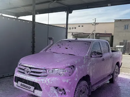 Toyota Hilux 2017 года за 14 500 000 тг. в Актау – фото 8