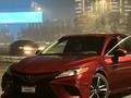 Toyota Camry 2018 года за 9 900 000 тг. в Алматы – фото 11