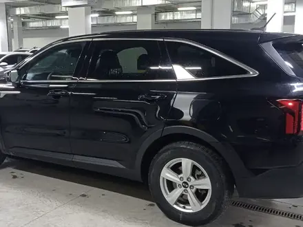 Kia Sorento 2021 года за 13 950 000 тг. в Астана – фото 2