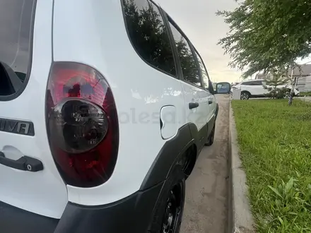 Chevrolet Niva 2017 года за 3 600 000 тг. в Костанай – фото 13
