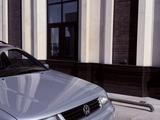 Volkswagen Passat 1994 годаүшін2 800 000 тг. в Шымкент – фото 4