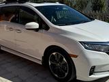 Honda Odyssey 2019 года за 15 800 000 тг. в Атырау – фото 2