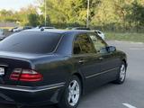 Mercedes-Benz E 280 1999 года за 3 500 000 тг. в Павлодар – фото 4