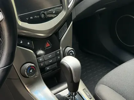 Chevrolet Cruze 2014 года за 3 600 000 тг. в Алматы – фото 22