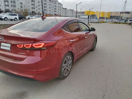 Hyundai Elantra 2017 года за 5 500 000 тг. в Актобе – фото 18