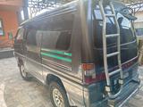 Mitsubishi Delica 1997 годаfor2 500 000 тг. в Алматы – фото 3
