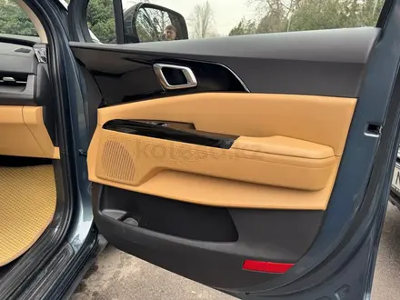 Kia Carnival 2021 года за 20 000 000 тг. в Алматы – фото 16