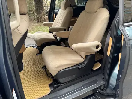 Kia Carnival 2021 года за 20 000 000 тг. в Алматы – фото 25
