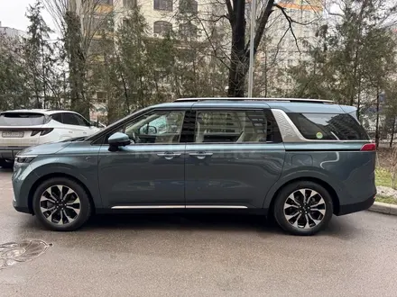 Kia Carnival 2021 года за 20 000 000 тг. в Алматы – фото 4