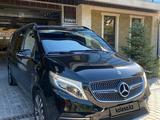 Mercedes-Benz V 250 2017 года за 45 000 000 тг. в Алматы
