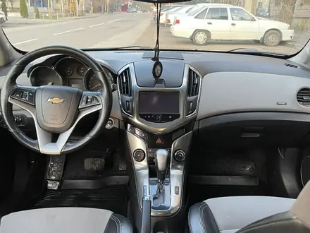 Chevrolet Cruze 2014 года за 5 100 000 тг. в Алматы – фото 10